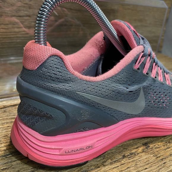 Nike LunarGlide 4 Youth 4/ Women's 6 Athletic Running Shoes Pink/Gray - Picture 6 of 14